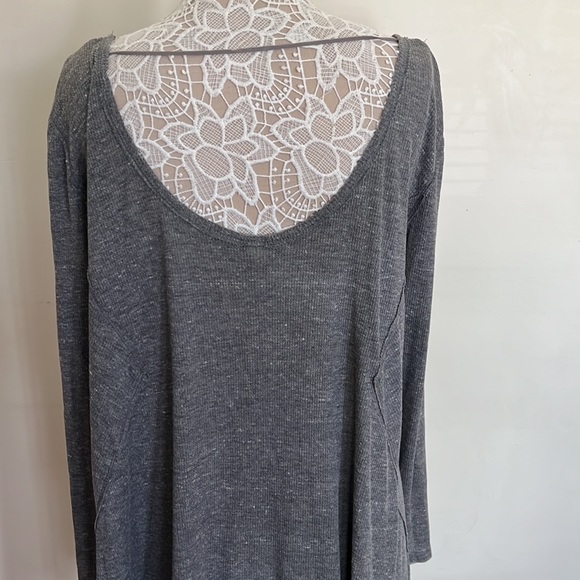 We The Free Highlow Top - Picture 6 of 10